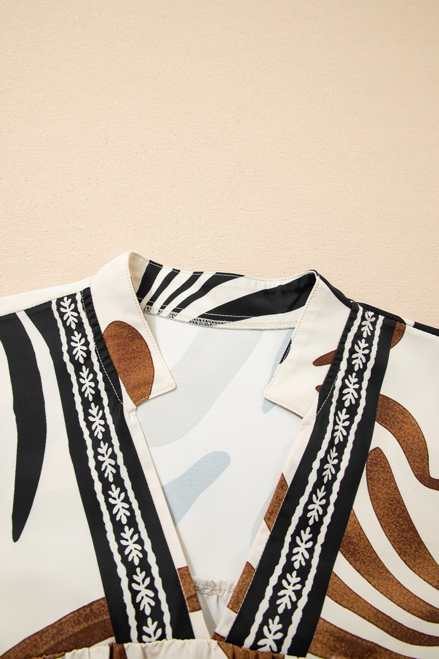 Brown Abstract Print Puff Sleeve Loose Blouse