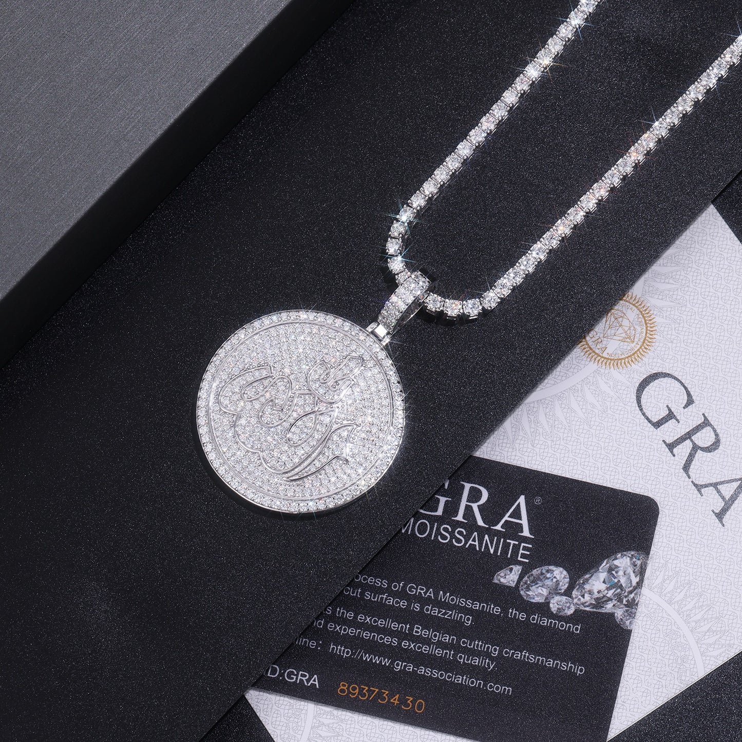 Silver Snow Star Crown - A Fashionable And Trendy Necklace Pendant Set With Top-quality Moissanite S925 And Platinum Plating. It Can Be Tested With A Diamond Pen